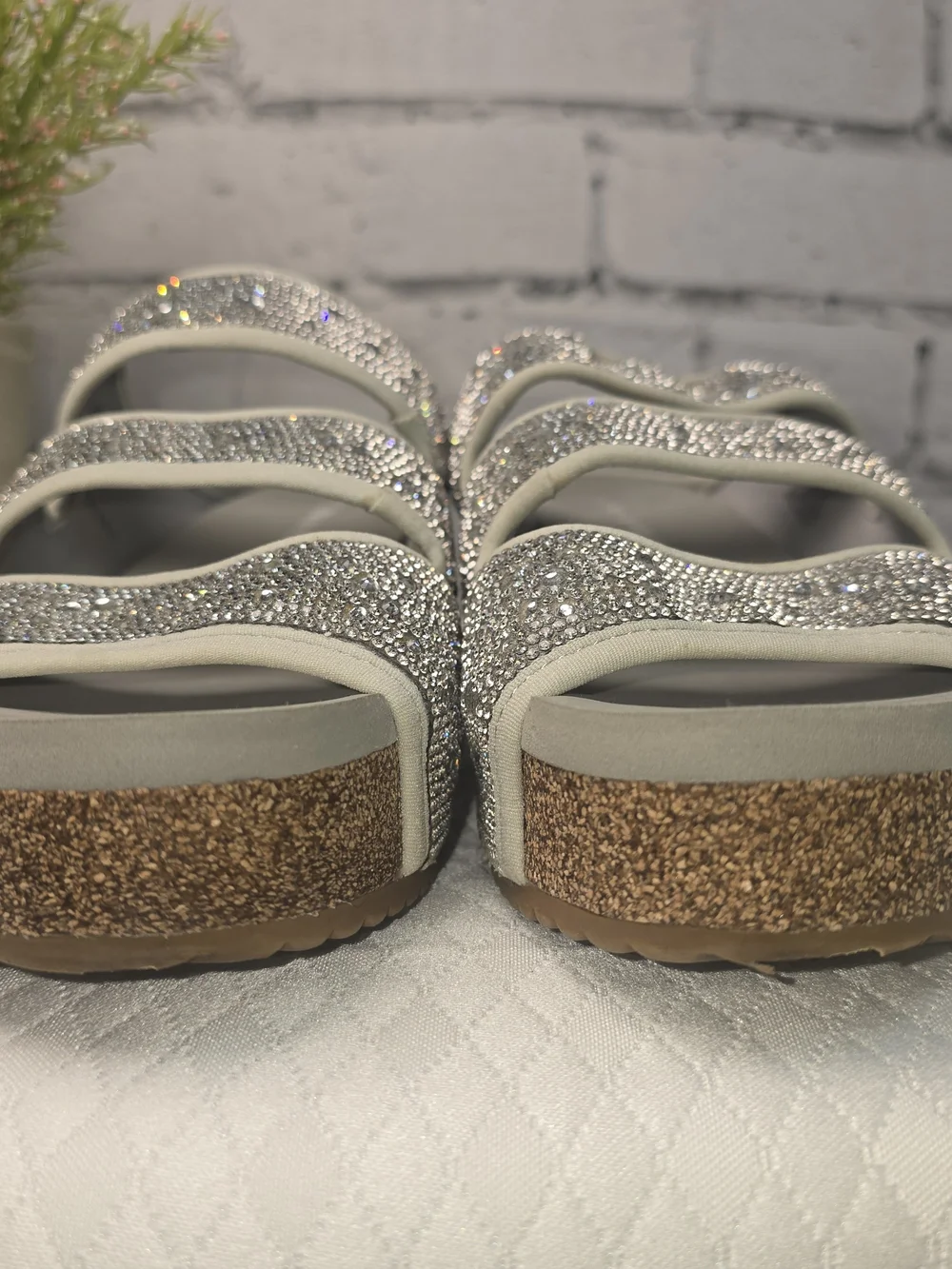Chelsea & violet rhinestone-embellished double strap sandals platform women’s 8